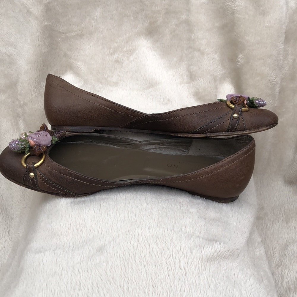 VALENTINO GARAVANI Ballet Flat Embeleshed with Beaded Silk Flowers - Picture 8 of 11